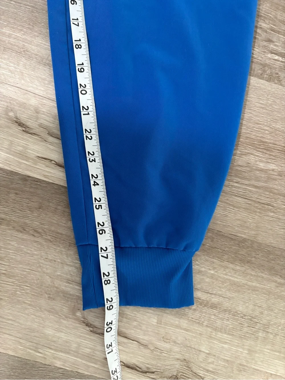 Figs Men's Blue Performance Blue Jogger Pants